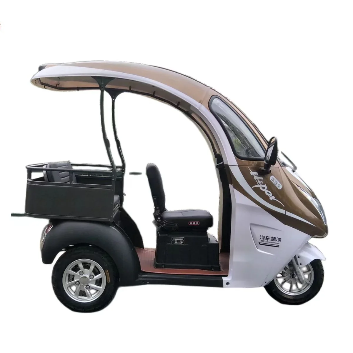 

Three-wheel 3-seater multi-purpose covered club car golf electric