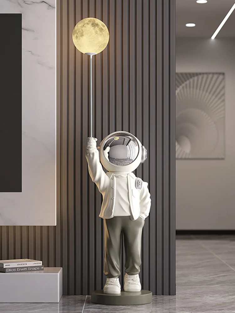 Sculpture 130cm Astronaut Decoration Resin Luxury Home Living Room TV Cabinet Sofa Side Lamp Statue Floor Decoratives Gift