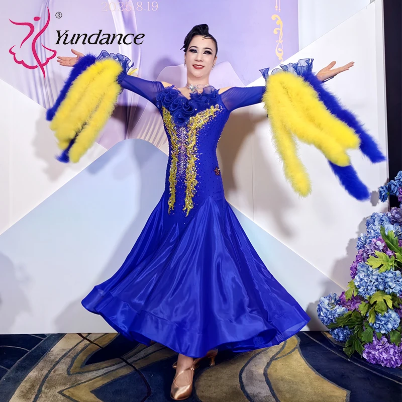 B-25127 Vestido de competição de dança de salão padrão internacional personalizado para mulheres azul royal com strass roupa de palco
