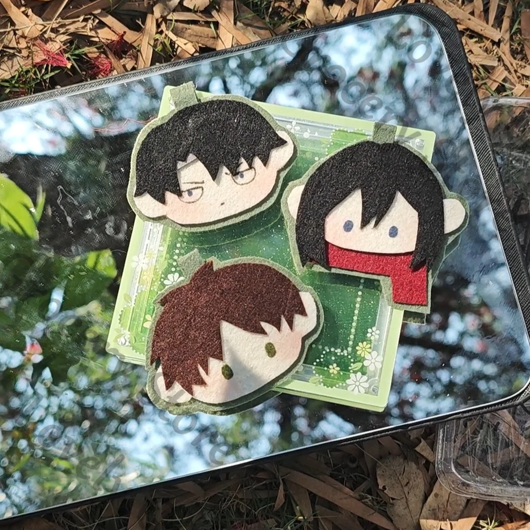 

Anime Shingeki No Kyojin Levi Ackerman Eren Jaeger Mikasa·Ackerman Attack on Titan Cosplay Cartoon Non-woven Fabric Pendant Gift