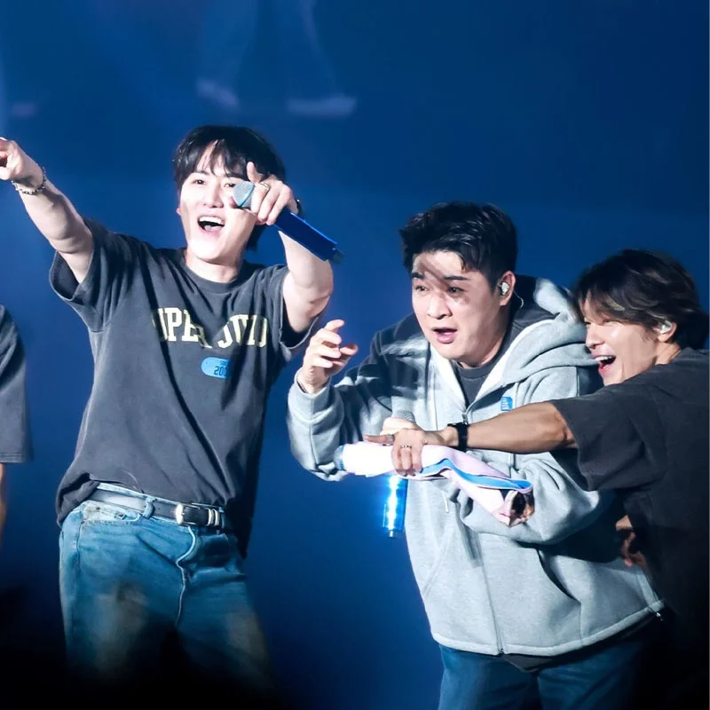 SuperJunior 20th Anniversary Concert SS10 Spring Autumn Loose