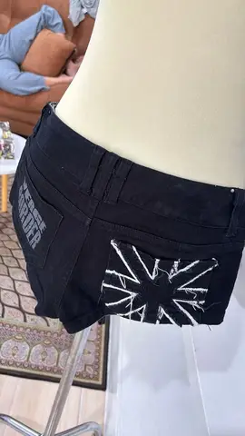 10 best sales महिलाओं के काले शॉर्ट्स - №10