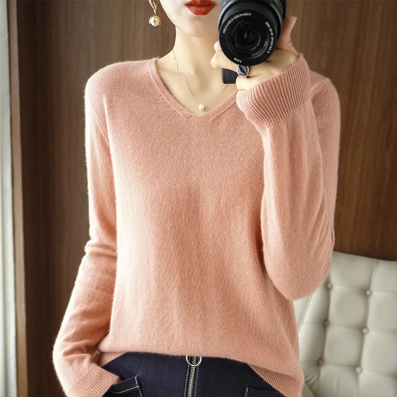 

Spring and Autumn V-Neck Wool Knitwear Women's 100 Pure Wool Fashion Solid Color Versatile Coat Chicken Heart Collar Undercoat