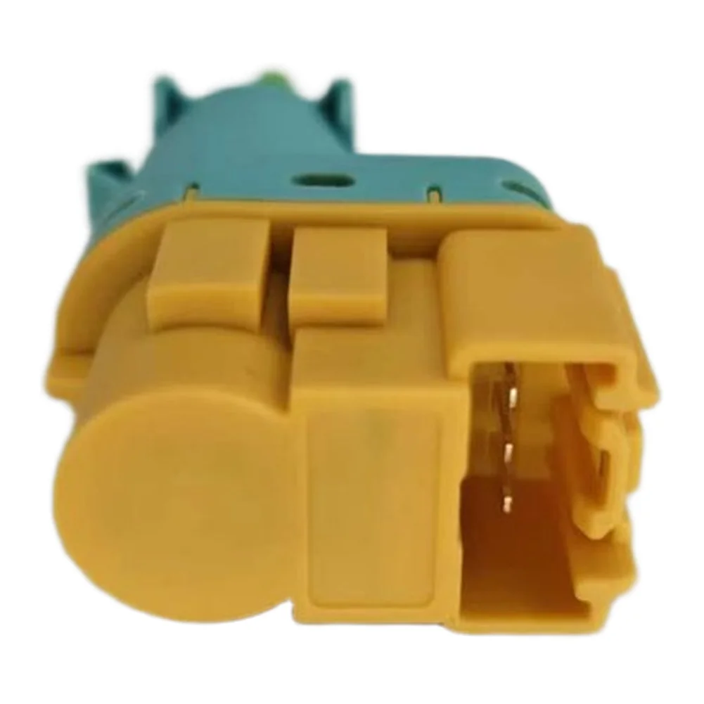 Brake Light Switch 52162684 1398492080 For Fiat Ducato Boxer Relay 2014+ Vehicle Interior Control System Accessories Replacement