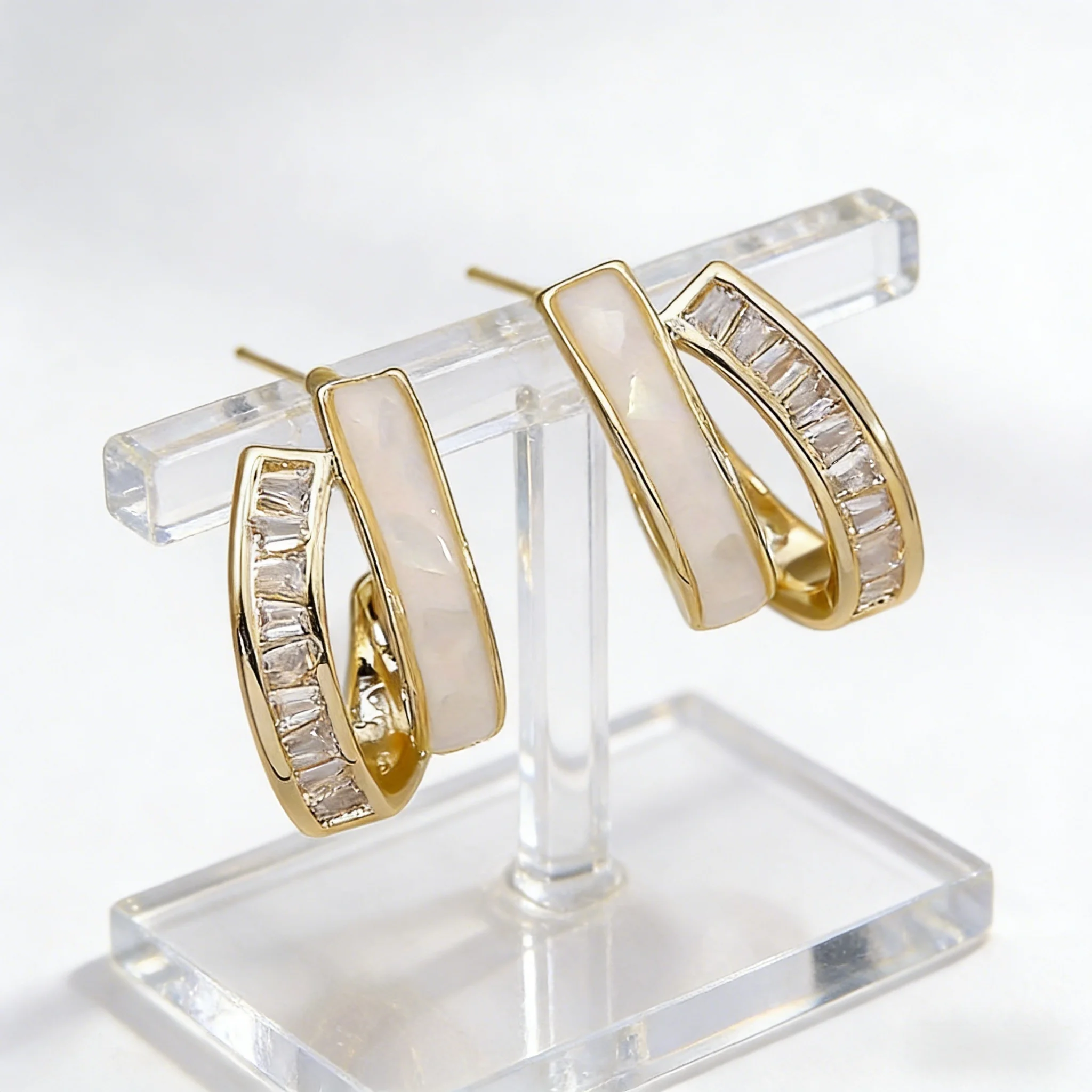 Elegant Retro Geome…