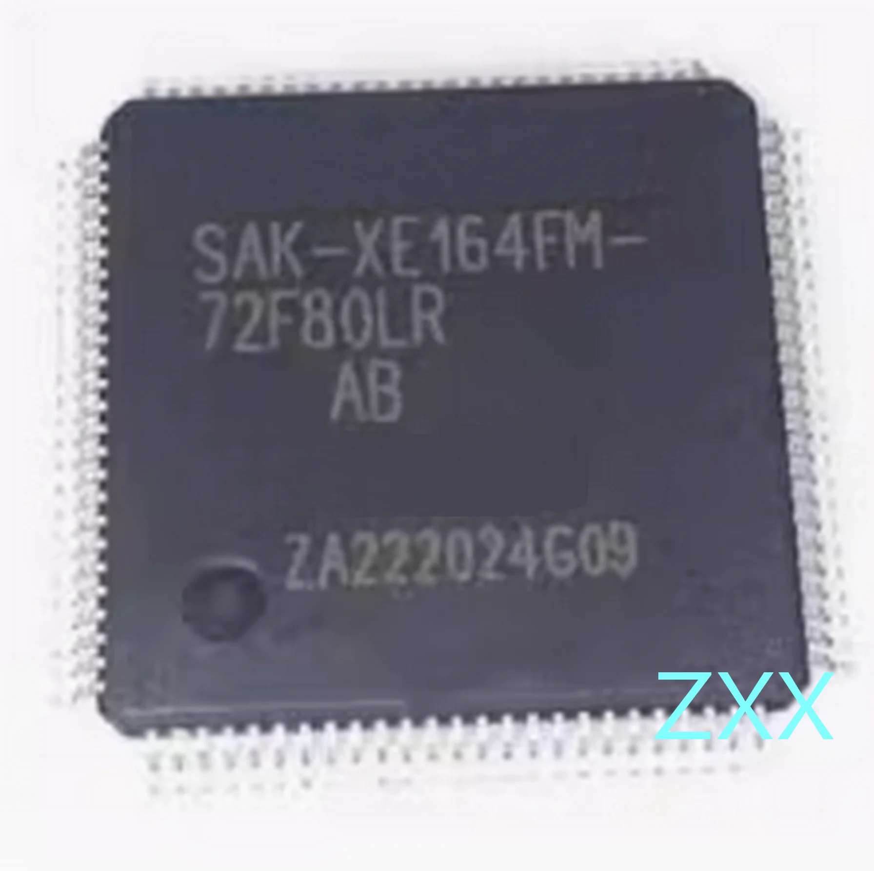 

Новый SAK-XE164FM-72F80LR QFP, 1 шт.