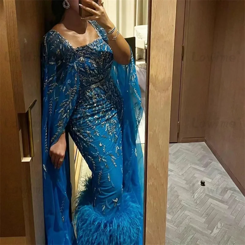 Vestido de fiesta de plumas árabes azules, mangas tipo capa, largo hasta el suelo, vestidos de noche personalizados con escote cuadrado y lentejuelas, vestidos de graduación para mujer