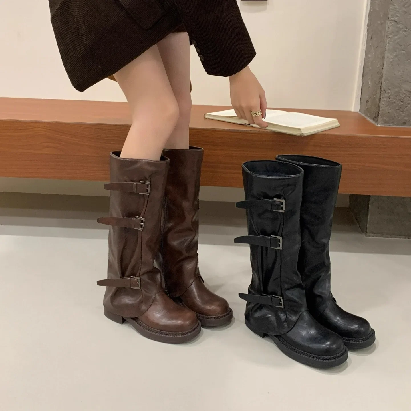 Round Toe Belt Buckle Women Boots Fashion Flat Sole Mid Calf Autumn Niche Design Patent Leather Soid Women Shoes New Arrivals