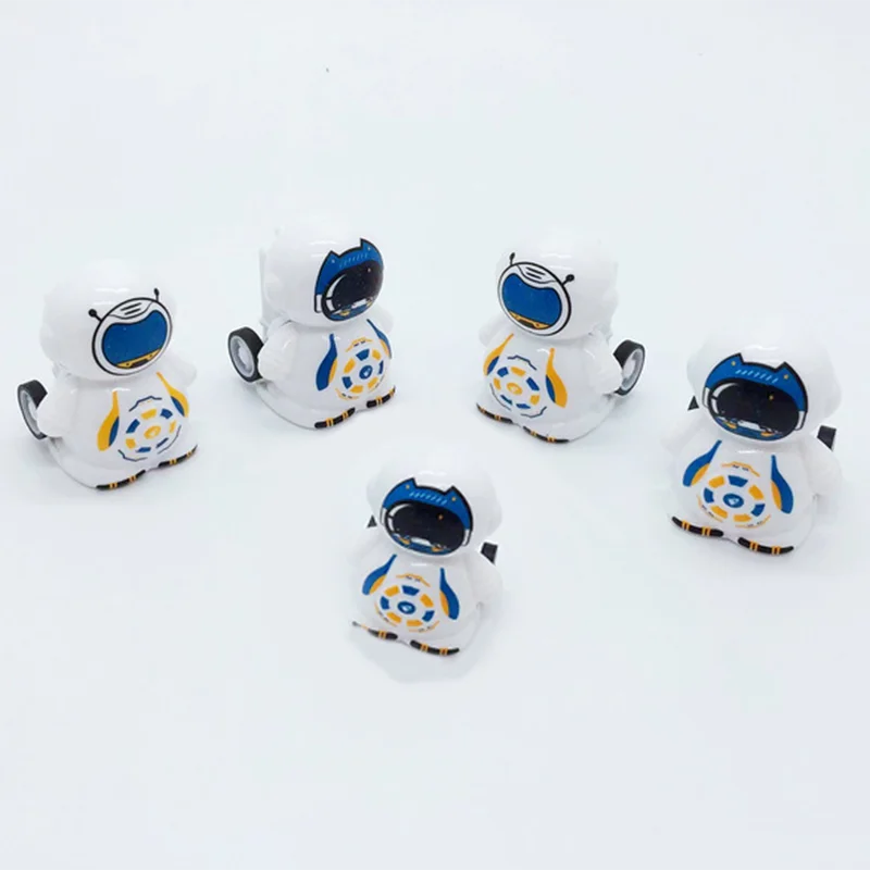 5pcs/set Fashion Classic Inertia Powered Toys Cars Kawaii Mini Space Astronaut Model Toy Pull Back Car for Kids Gift