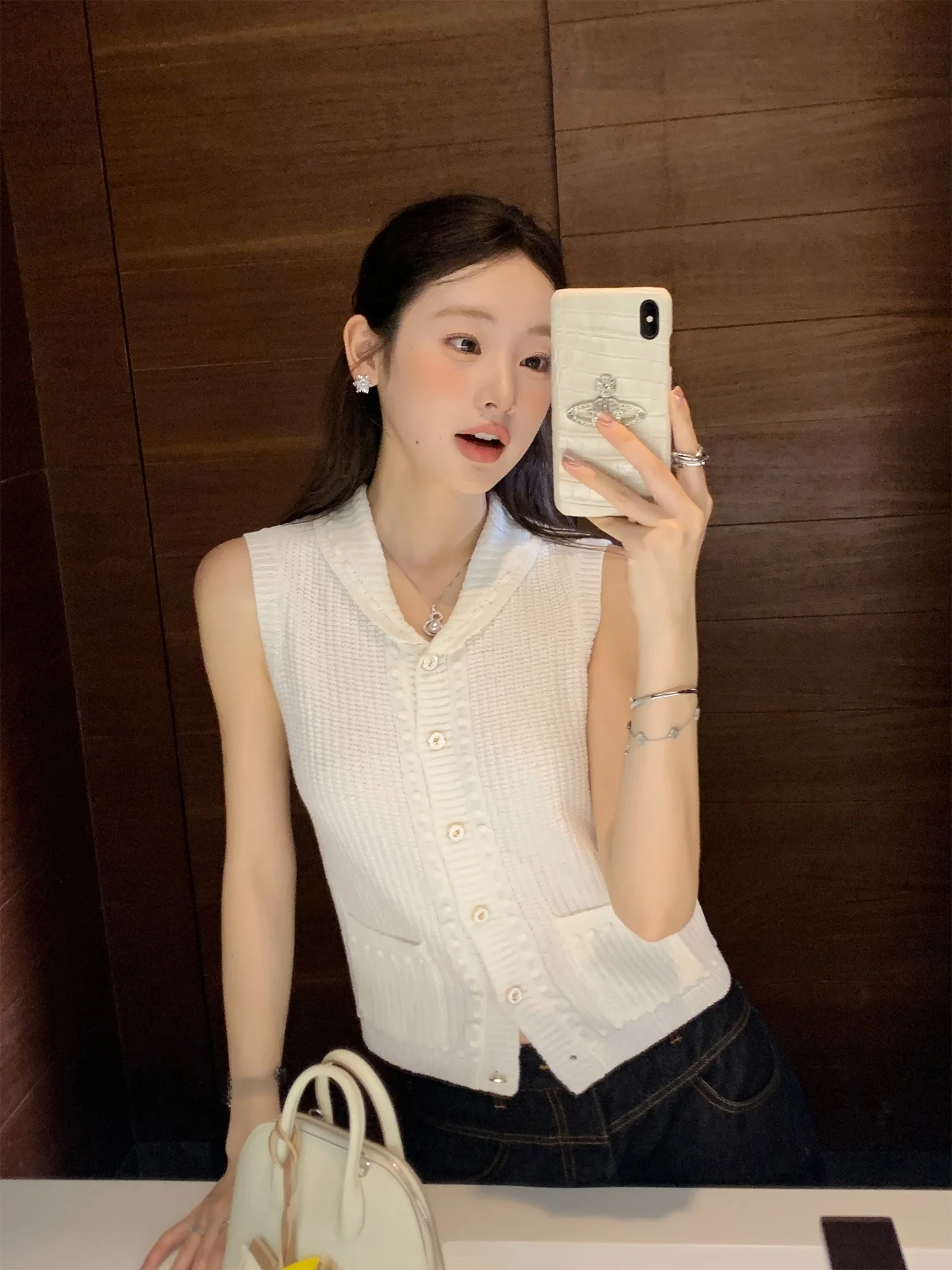 

Pusumede Elegant Precise Overture Short Knitted Sleeveless Vest Women's Turn-down Collar Slim Fit Top Fashionable Summer Oute...