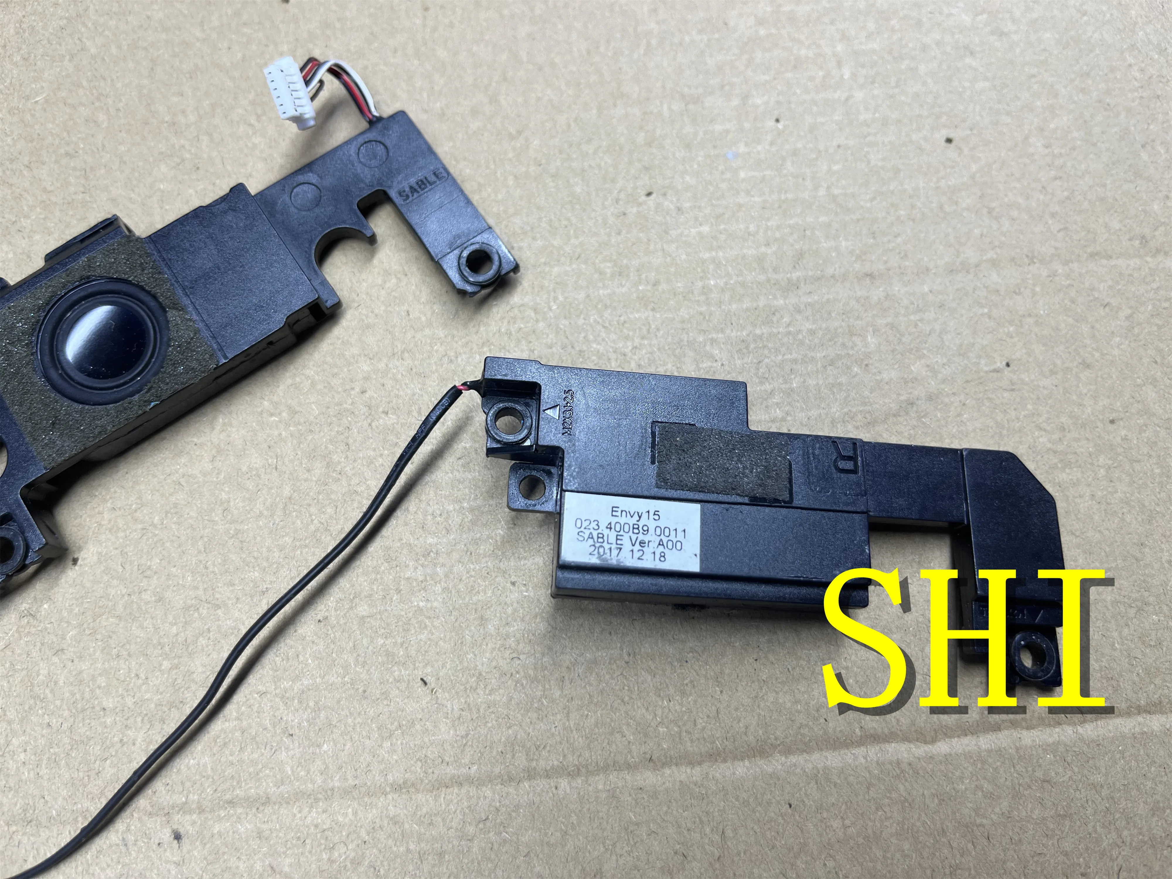 023.400B9.0011 Used FOR HP 15-bp 15M-BP 15M-BP111DX Series laptop Internal Left Right Speaker Set 023.400B9.0001 free shipping