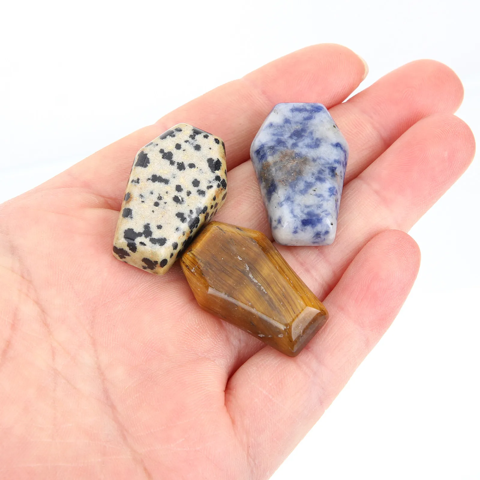 

12Pcs Natural Crystal Stones Coffin Shaped Meditation Stones Home Desktop Stone Adornments Therapy Crystals Decor for Yoga Desk