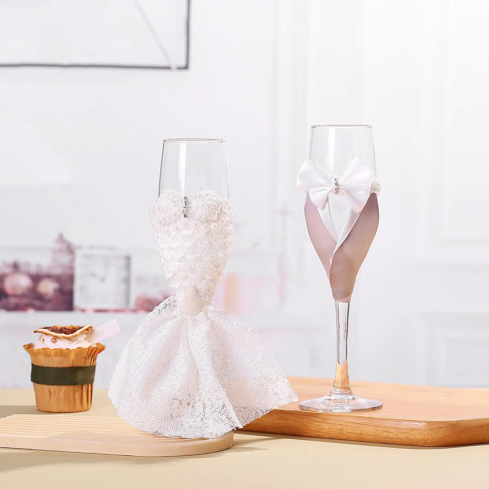 

Свадебные очки, 1 пара, прозрачные дизайнерские украшения для невесты и жениха, набор флейт для шампанского для медового месяца, юбилея, стол для спальни