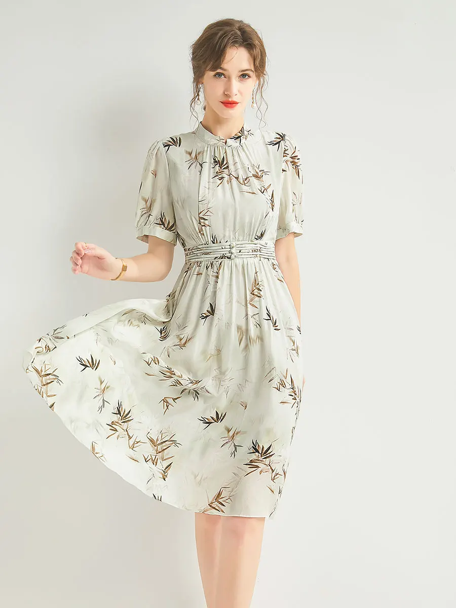 女性用の短い袖とシルクのドレス,ラウンドネックの女性用スーツ,100%,夏のファッション