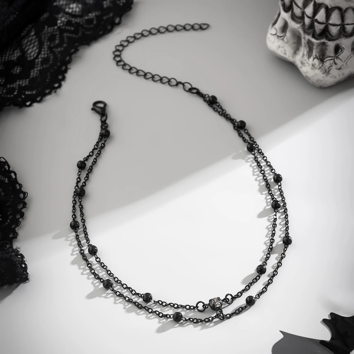 Multilayer Gothic Black Thin Chain Zircon Choker Necklace for Women Vintage Simple Clavicle Link Halloween Jewelry Accessories