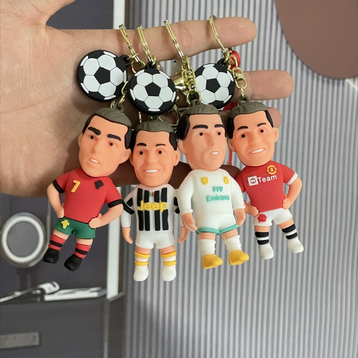 ロナウド　シェフチェンコ フィギュアキーホルダーセット Football Star Ronaldo Figure Keychain Jewelry Bag Pendent Keyring