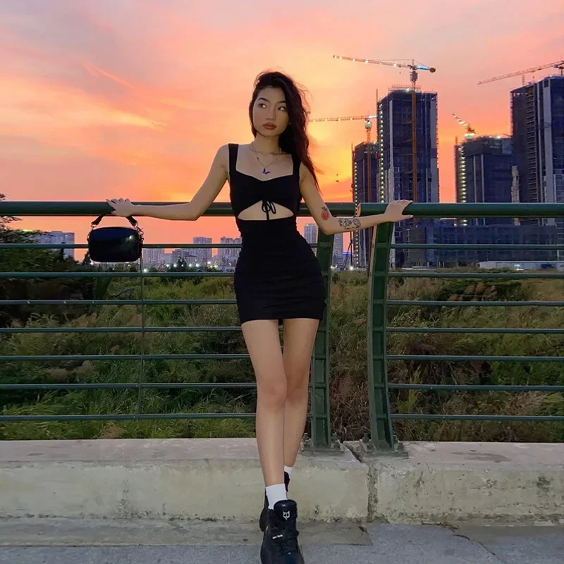 

Summer Women Sexy Spaghetti Strap Hollow Out Dress 2023 New Spring Casual Sleeveless Slim Dresses Lady Mini Black Dress Mujer