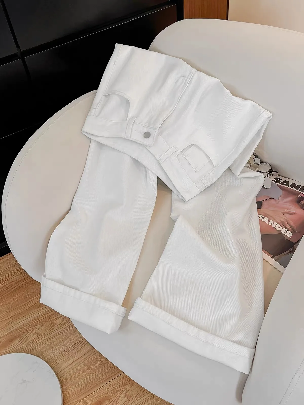 

White Casual Straight Leg Men's Jeans Autumn 2026 New Style Loose Wide Leg Pants Comfortable Loose Fit Lazy Style