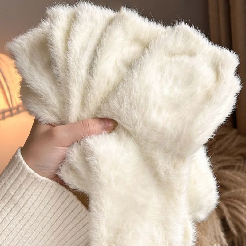 

2 Pairs Black White Socks Women's Mid Length Ankle Socks Woman Winter with Fur Thick Furry Sleeping Warm Floor Socks Female 2025