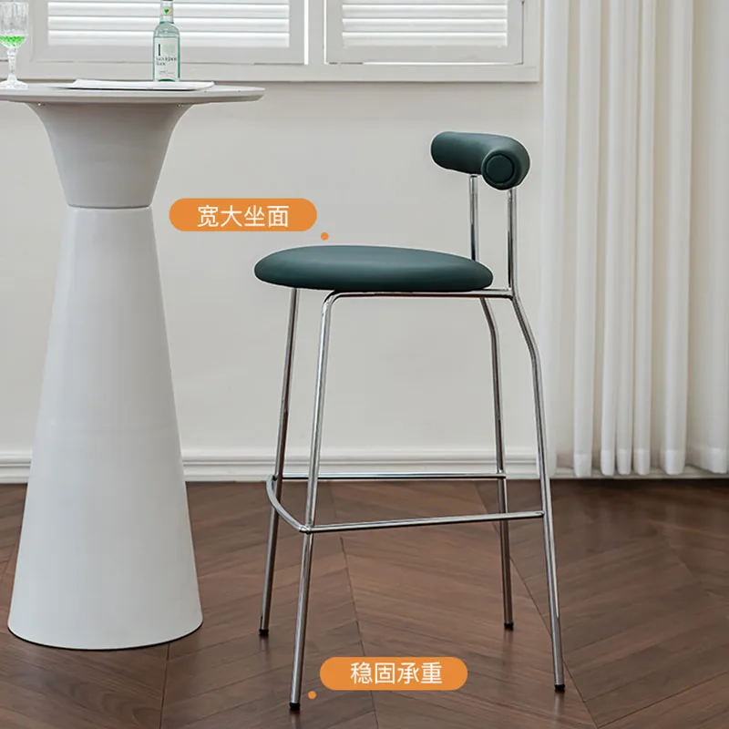 Рисунок 3 - Дизайнерские высокие кухонные стулья