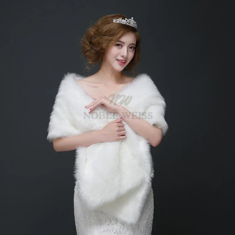 Kunstpelz Wrap Winter Warm Braut Schal Hochzeit Wrap Langes Fell Hochzeit Braut Bolero Party Cape Großhandel Maßgeschneidert