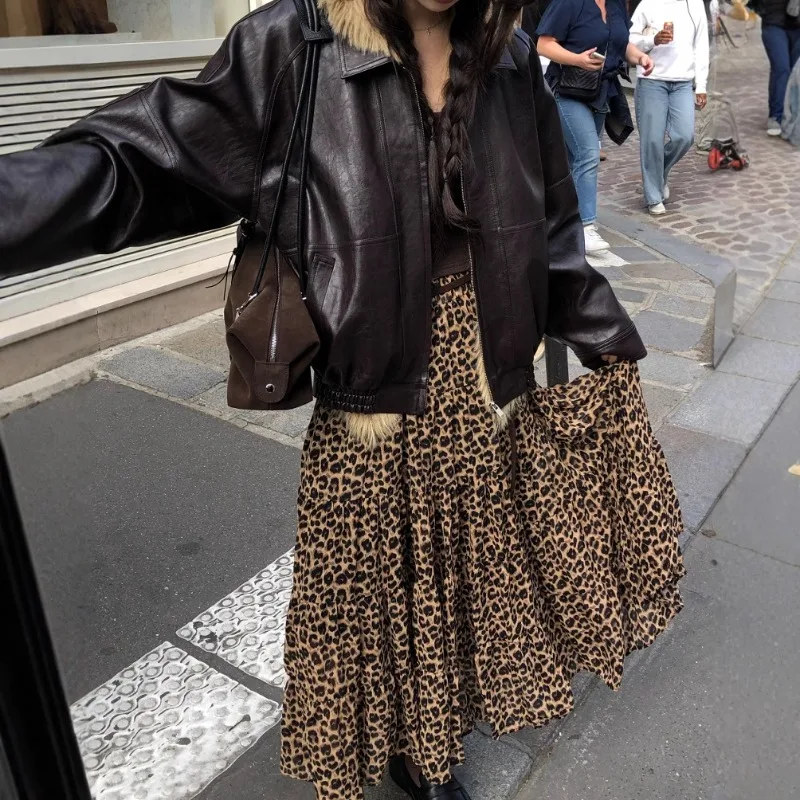 Gonna a trapezio con stampa leopardata stile pigro versatile alla moda in stile coreano con pieghe larghe Gonna di media lunghezza effetto snellente