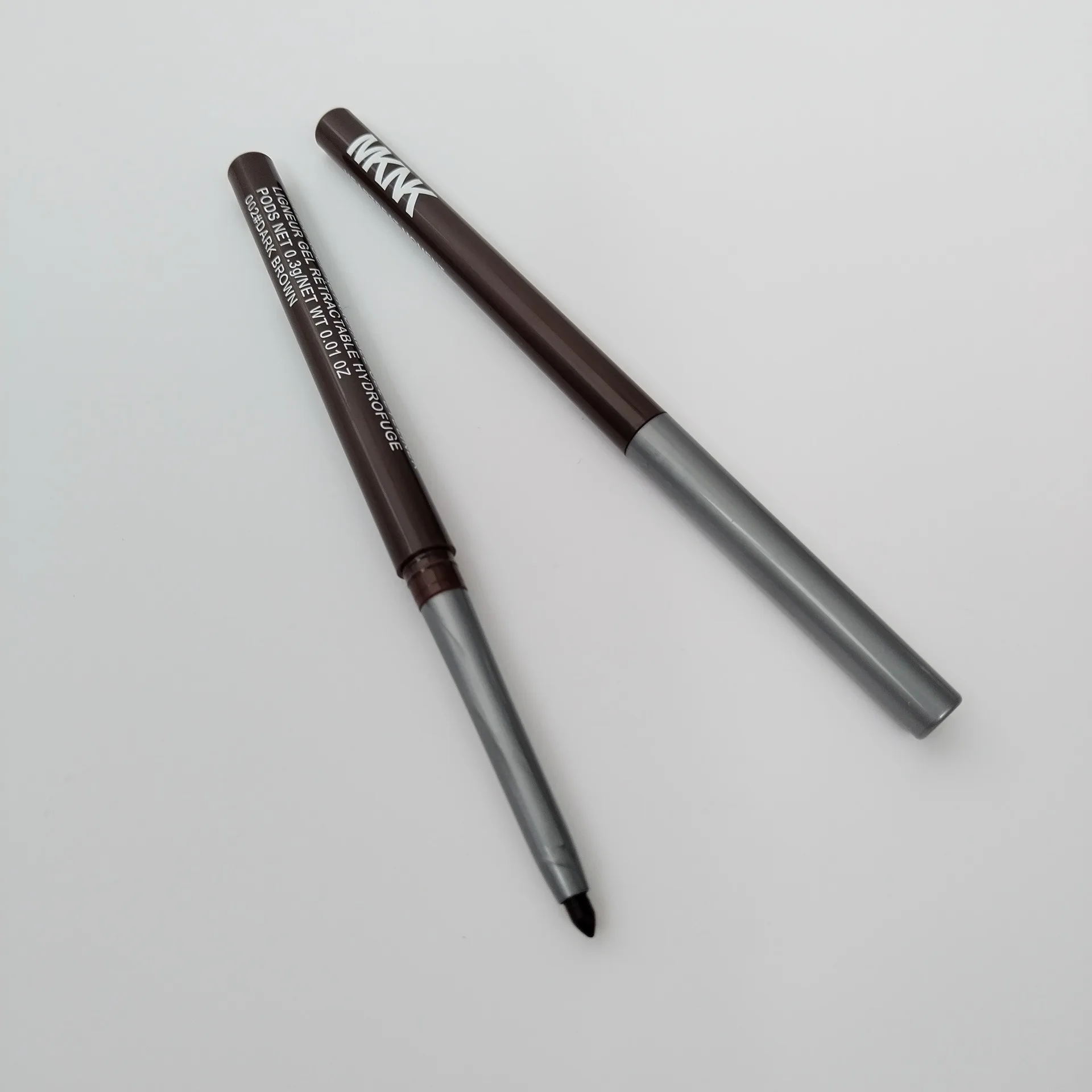 Flüssiger Eyeliner In Mattschwarz Wasserfest Und Langanhaltend_voghion.com