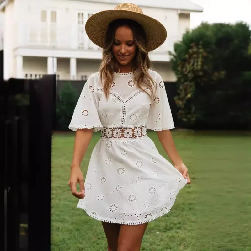 Women Casual High Fashion Backless Short Dresses High Waist Autumn Dress Aproms Elegant White Floral Embroidery Cotton Dress