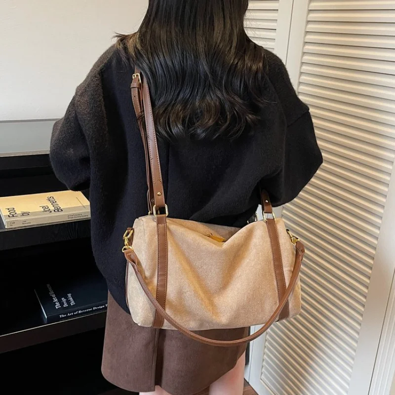 

Luxury Brand Fashionable Leather Women's Shoulder Bag Classic Elegant Famous Paris Refined Stitching Trendy Bag​
