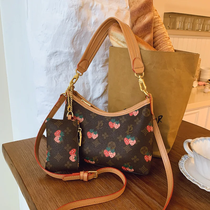 

2025 Autumn Shoulder Bag, Versatile Crossbody Purse for Women, Commuter Day-to-Night Tote, Minimalist Sling Bag, Textured