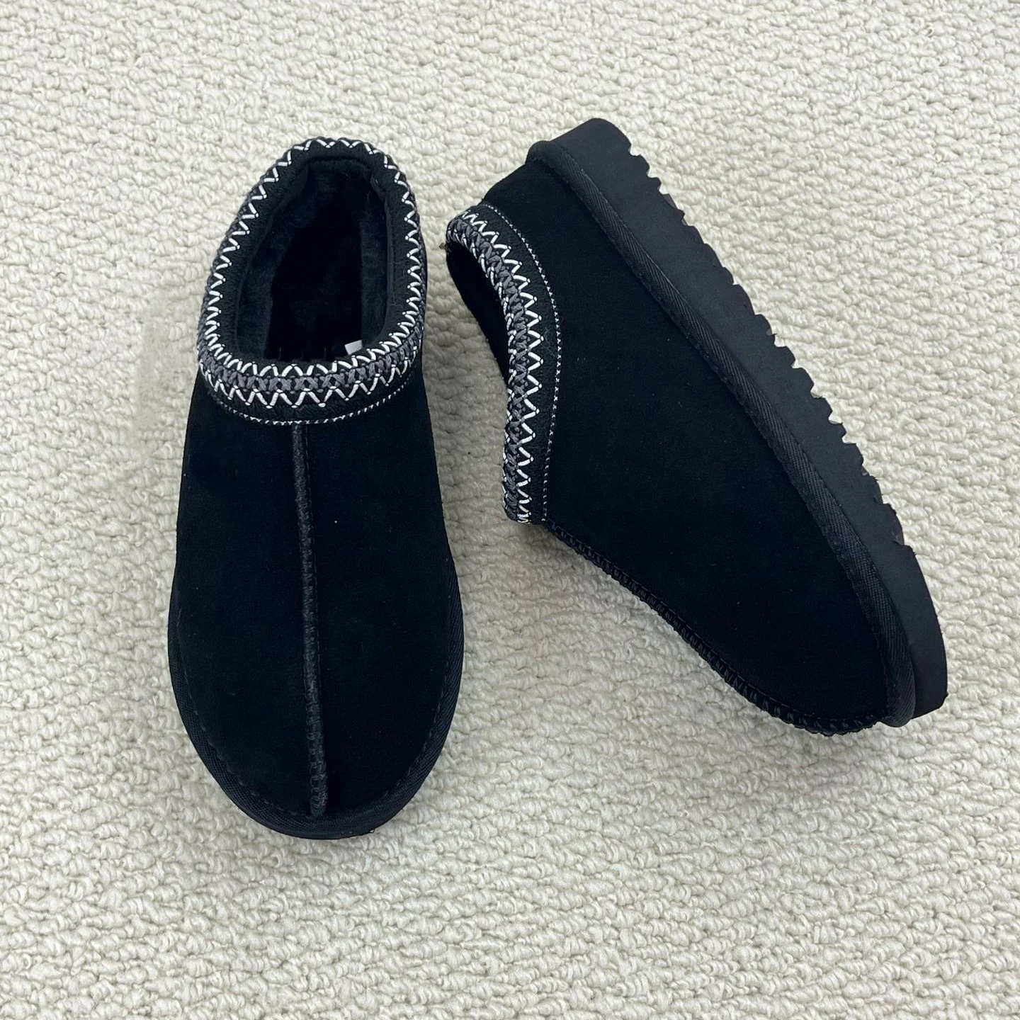 Classic Fluffy Children's Snow Boots Girls Boys Winter Warm Plush Cotton Shoes Kids Casual Walking Shoes Ankle Boots Xmas Gifts