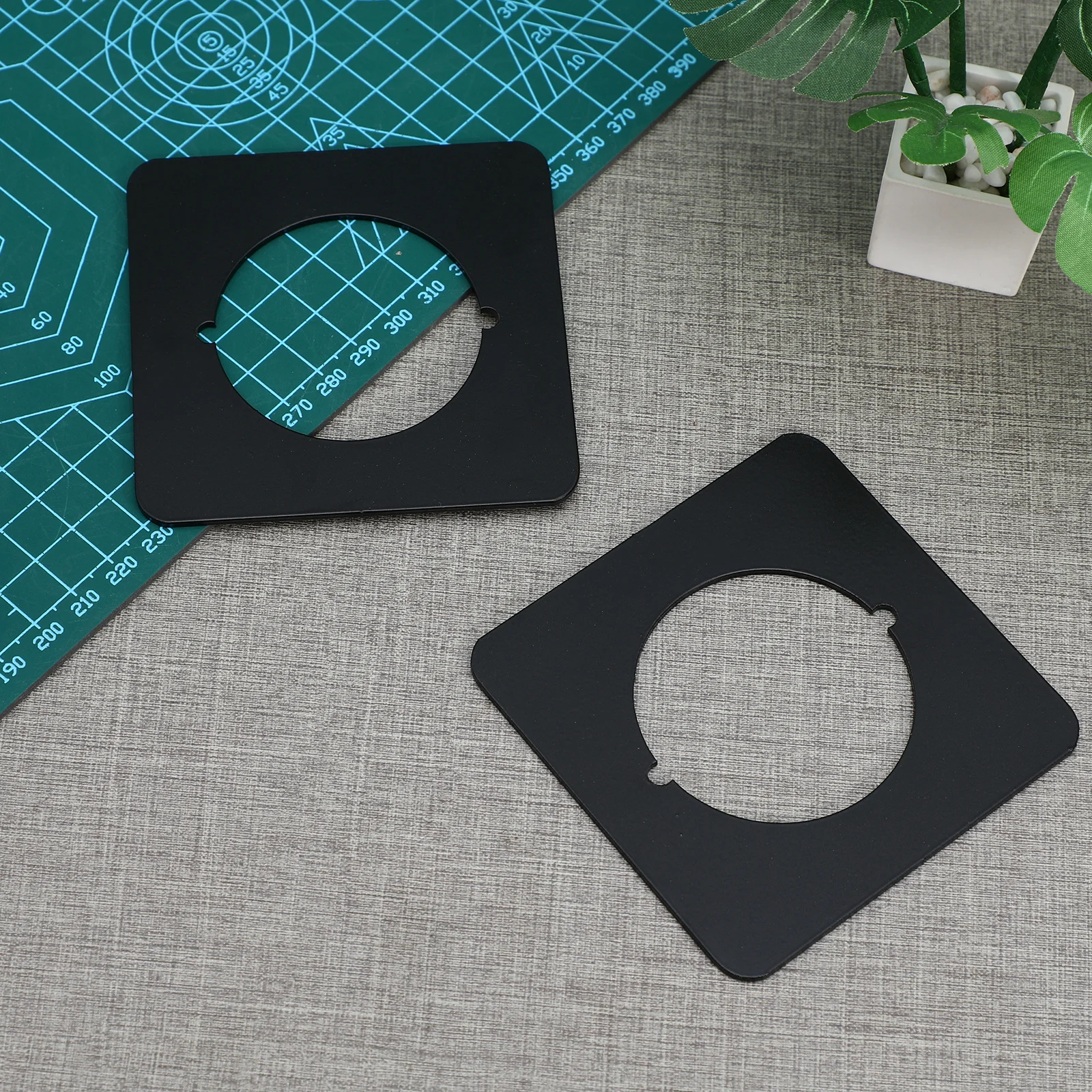 

2 pcs Stainless Steel Door Knob Repair Plates Heavy Duty Fixing Backplate For Interior Exterior Doors Security Upgrade Hardware