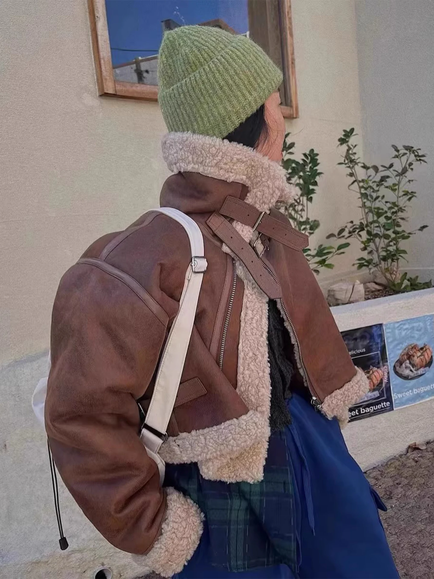 

Retro PU Leather Jaet Women's ort Outerwear with Fur Collar Versatile Top Motorcycle Sle Faion Winter New Arrival