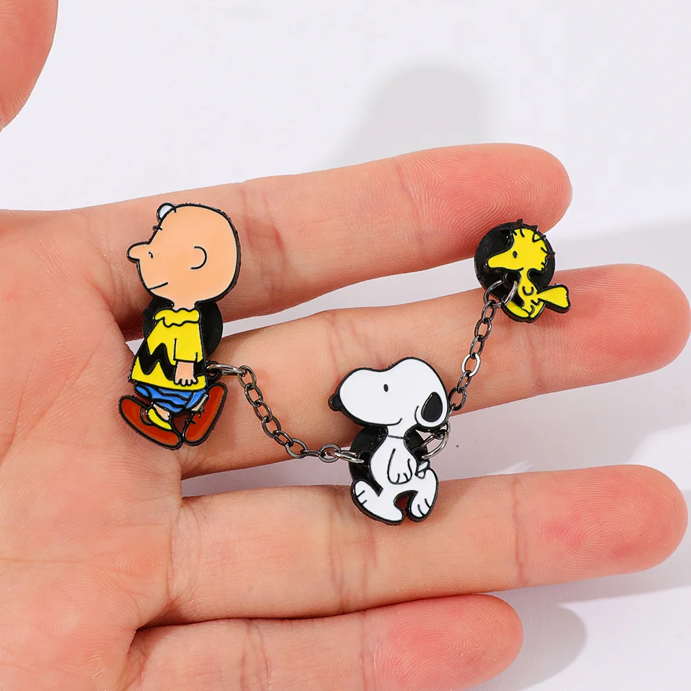 Cute Cartoon Dog Enamel Brooch Pin Cartoon Lapel Badge for Backpack Denim Clothes Decor Ideal Gift