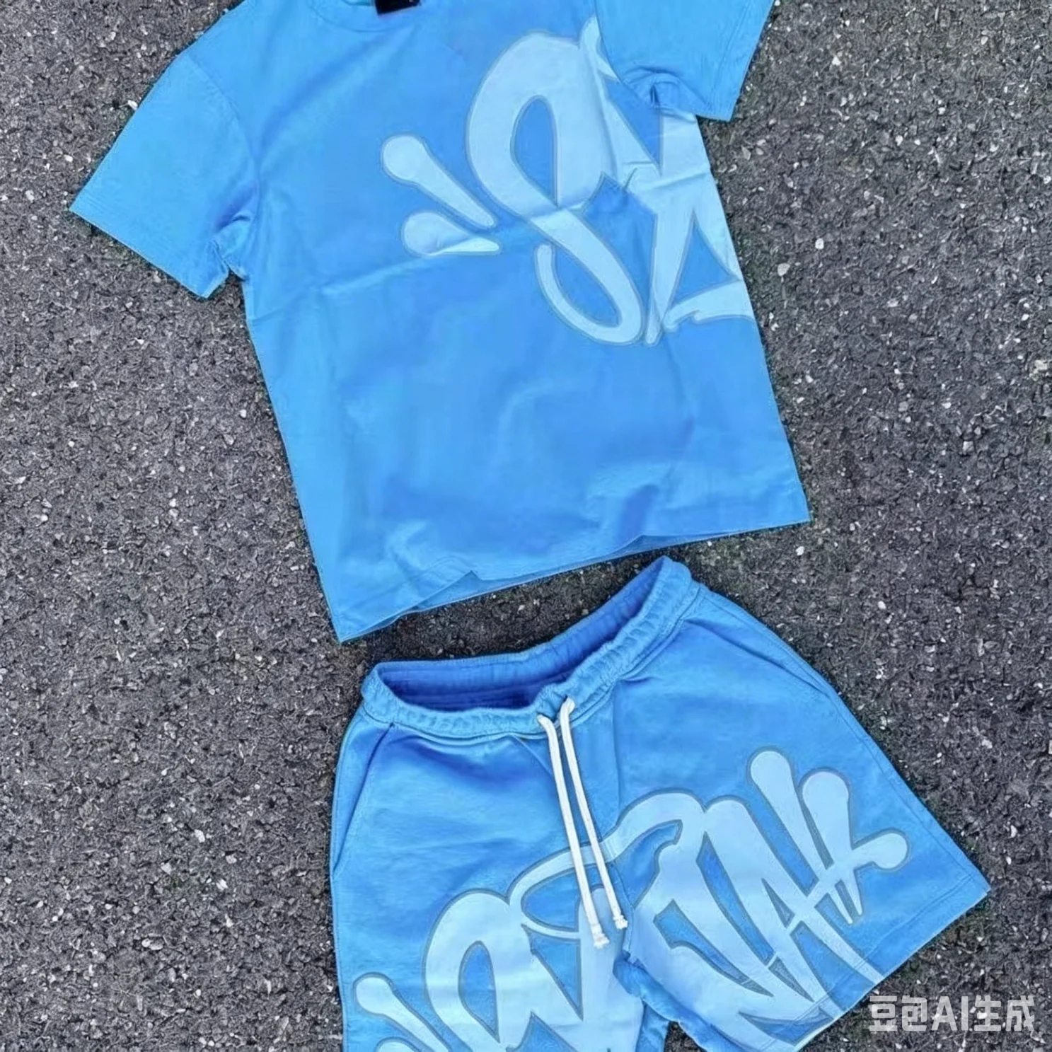 Herren Hellblaues Graffiti-Print Schnelltrocknendes Kurzset T-Shirt & Shorts mit Spray-Paint-Style Logo Streetwear Trainingsanzug Sommer