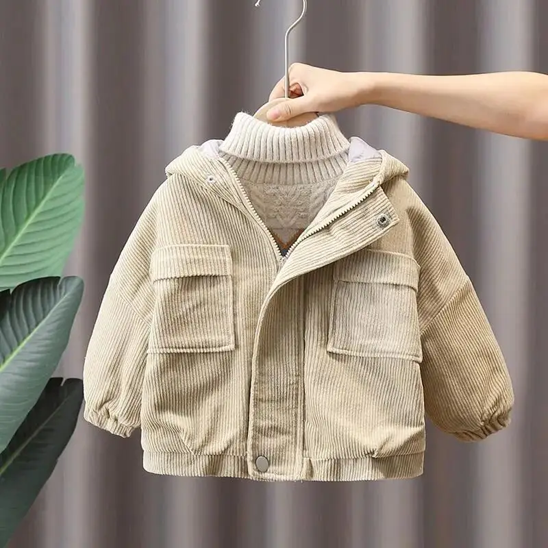 Cappotto di velluto per ragazzi cappotto di cotone di velluto a coste addensato autunno e inverno 2023 nuova giacca con cappuccio per bambini