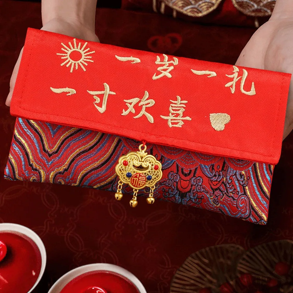 

Multiple Patterns Money Pocket Tassel Longevity Lock Design New Year's Blessing Bag Embroidery Best Wishes Brocade Red Envelope