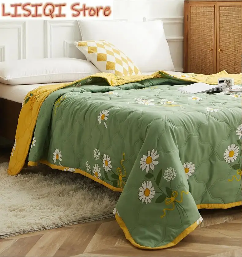 

New Water washed cotton air conditioner duvet, Daisy printed soft duvet, mechanical cleaning in summer