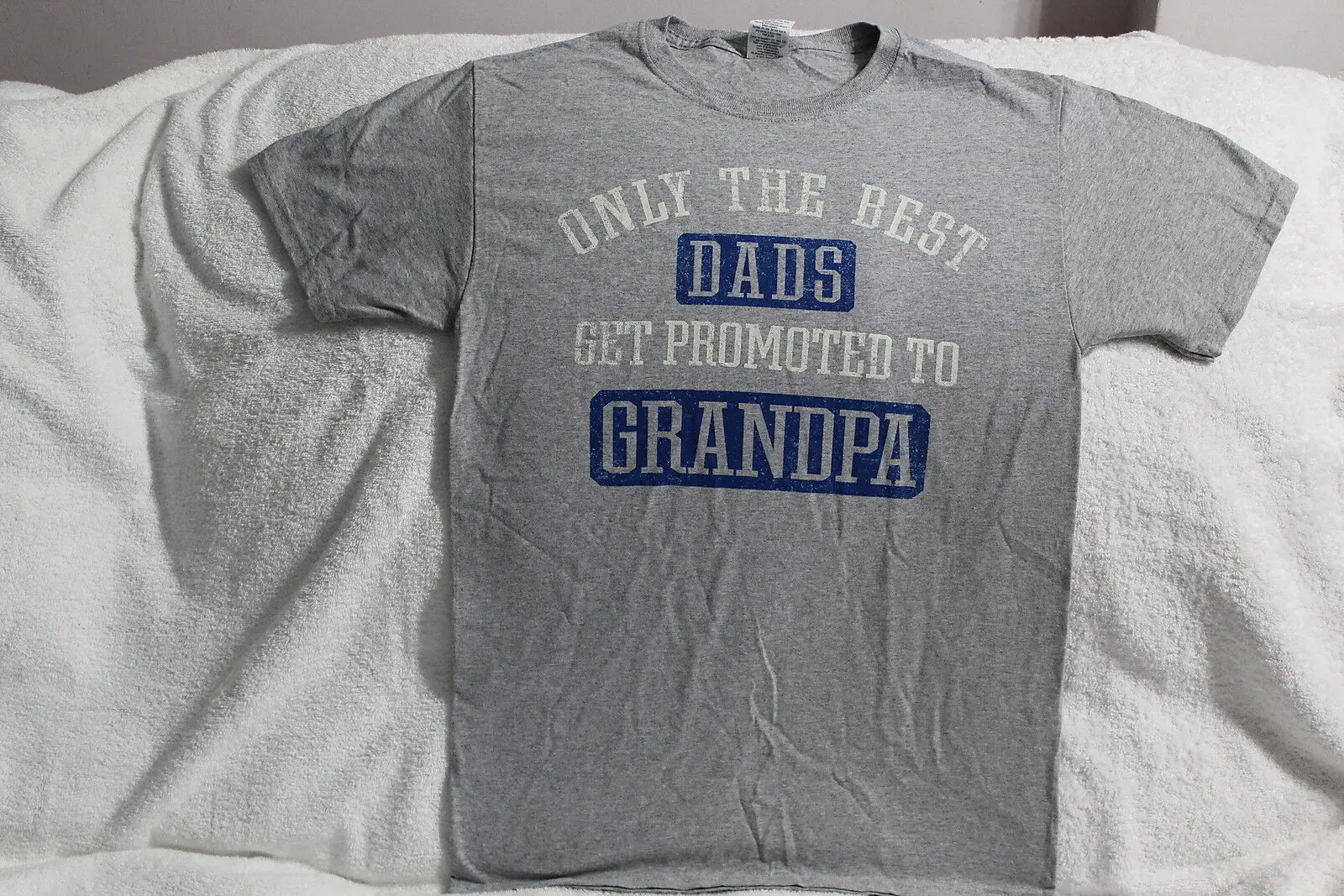 

ONLY THE BEST DADS GET PROMOTED TO GRANDPA T-SHIRT