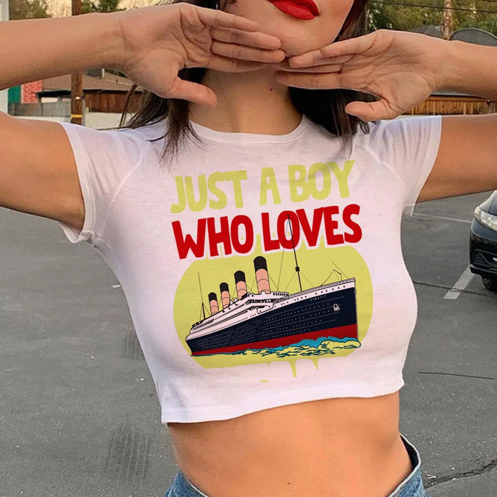 Titanic streetwear  90s trashy crop top girl graphic  Kawaii aesthetic cute t-shirts tee