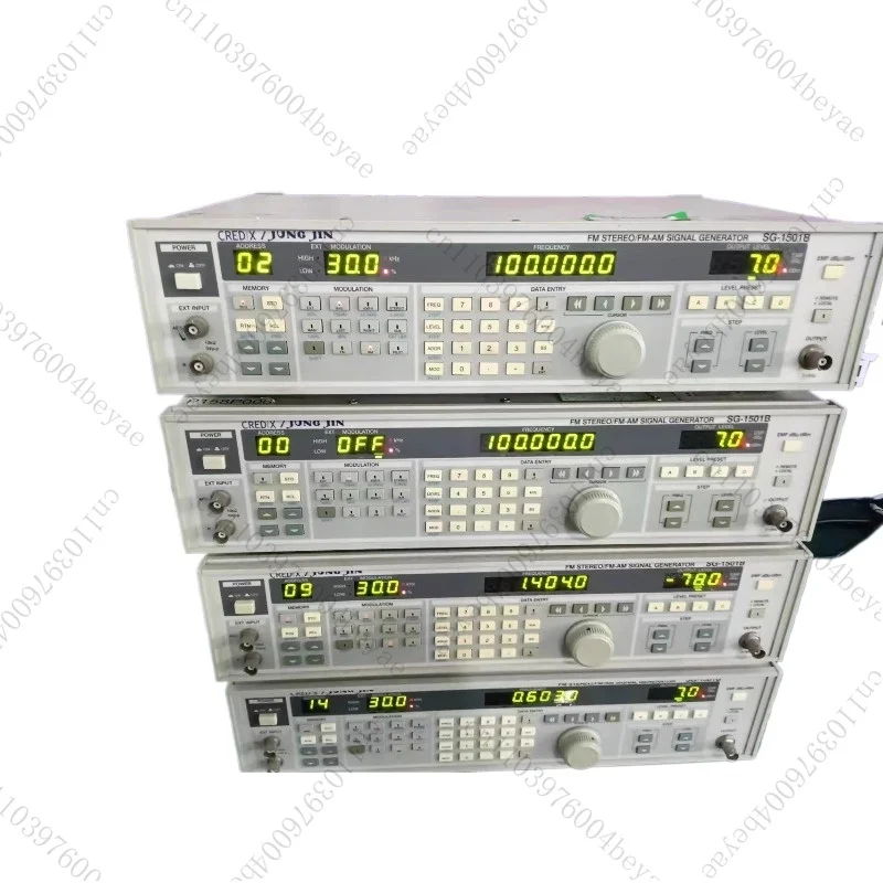 

Second hand SG-1501B High Frequency Stereo Generator FM/AM Standard 150MHZ Signal