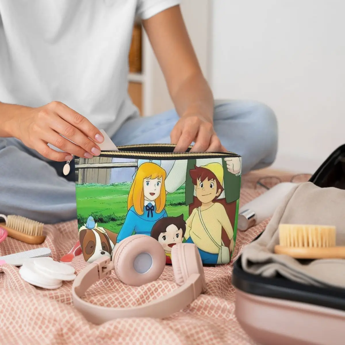 هايدي بيتر والجد عائلة جبال الألب أنيمي المرأة حقيبة مستحضرات التجميل السفر ماكياج المنظم الحقيبة أدوات تخزين أدوات الزينة