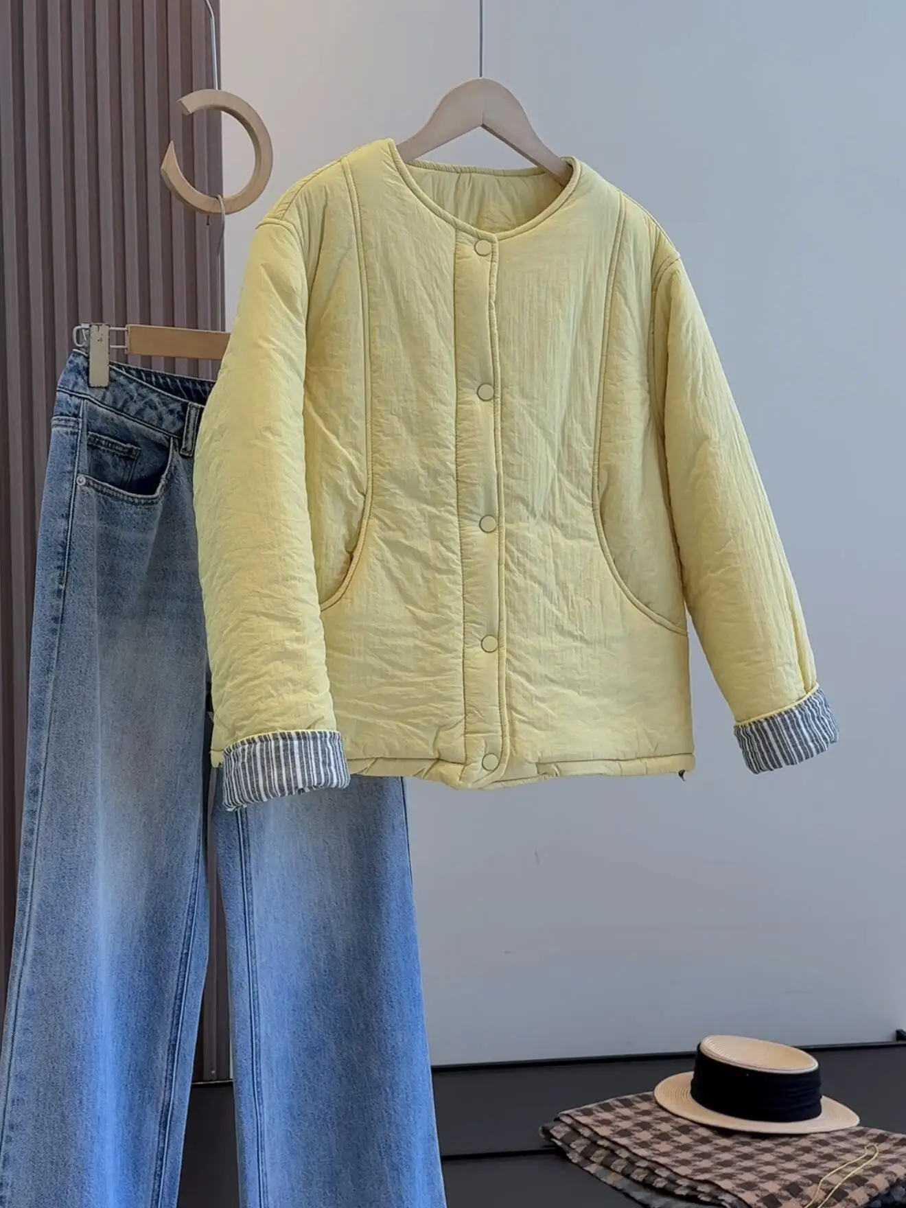 

Зимняя желтая флисовая куртка для женщин с круглым вырезом в полоску и рукавами, утепленные куртки, корейское повседневное модное хлопковое пальто