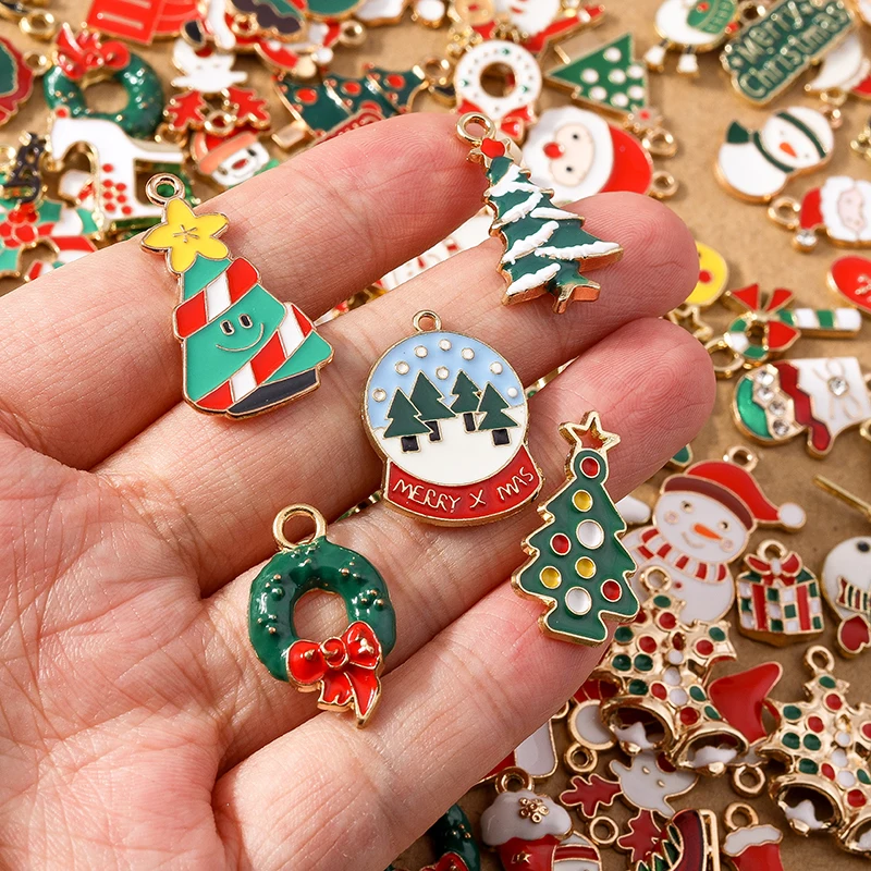 10/20/30 pcs Random Mix Enamel Christmas Snowman Santa Claus Charm Pendants for Jewelry Making DIY Earrings Necklace Accessories