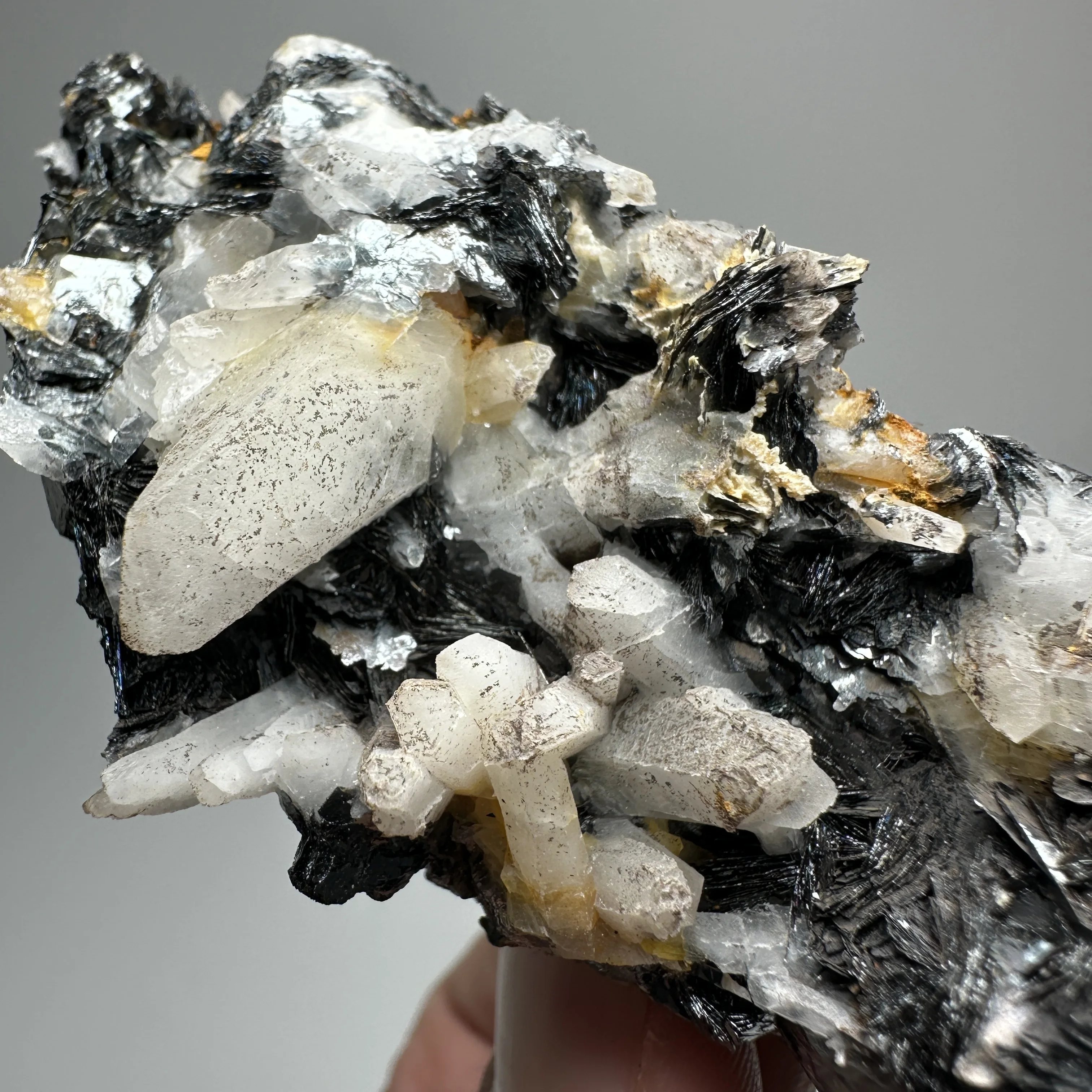 Natural Mirror Hematite Quartz Crystal Mineral Specimen Raw Ore Collection Decor Healing Stone