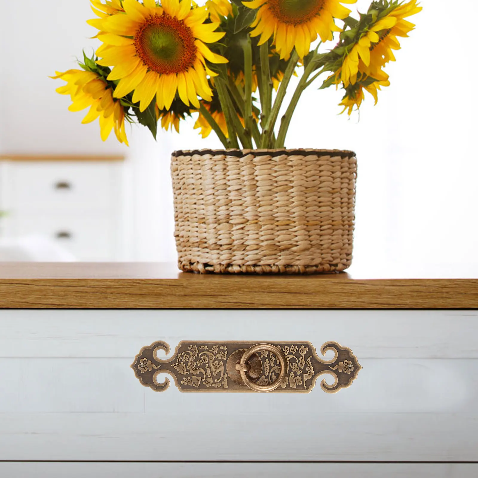 

2Pcs Chinese Style Vintage Metal Pull Rings Cabinet Handles Decorative Drawer Dresser Pulls Compact Lightweight for Closet