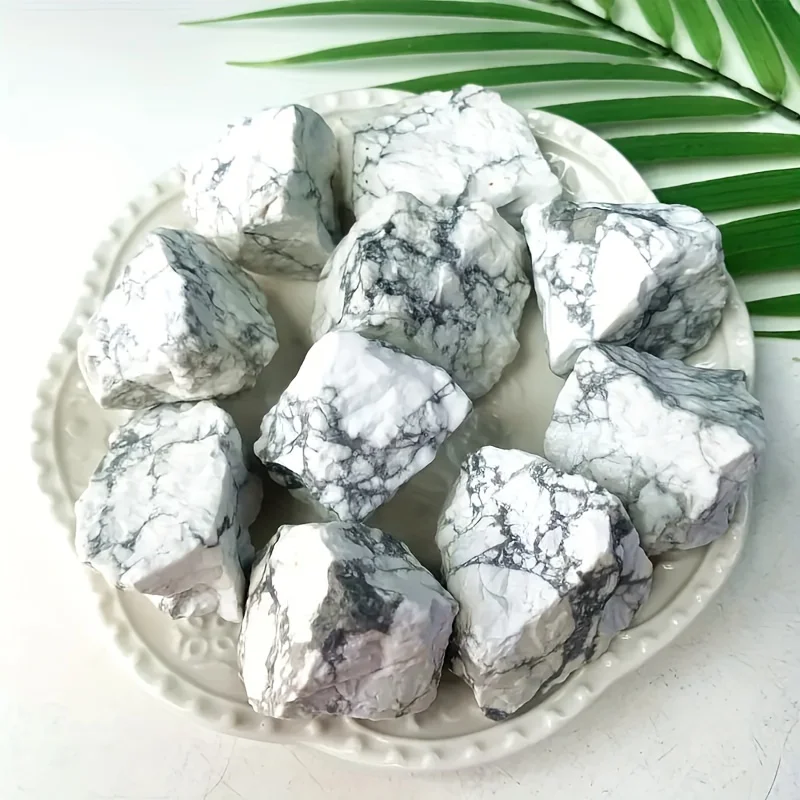 Natural Howlite Crystal And Gem Raw Stone Healing Crystal Stone Home Decoration And Aromatherapy Stone