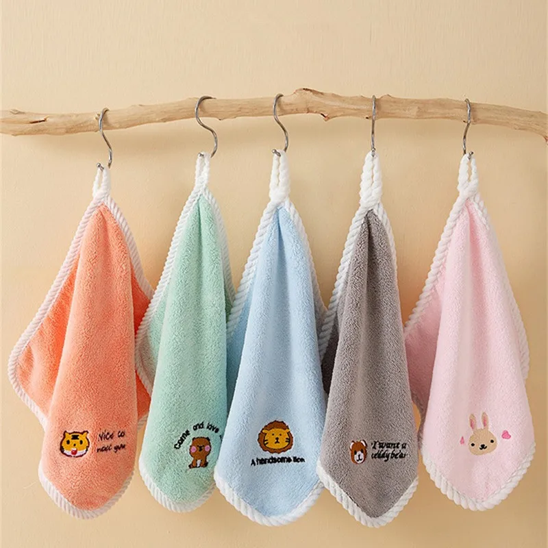 1Pc 25x25cm Cartoon Animal Embroidery Coral Fleece Super Soft Absorbent Baby Child Face Hand Towel With Loop