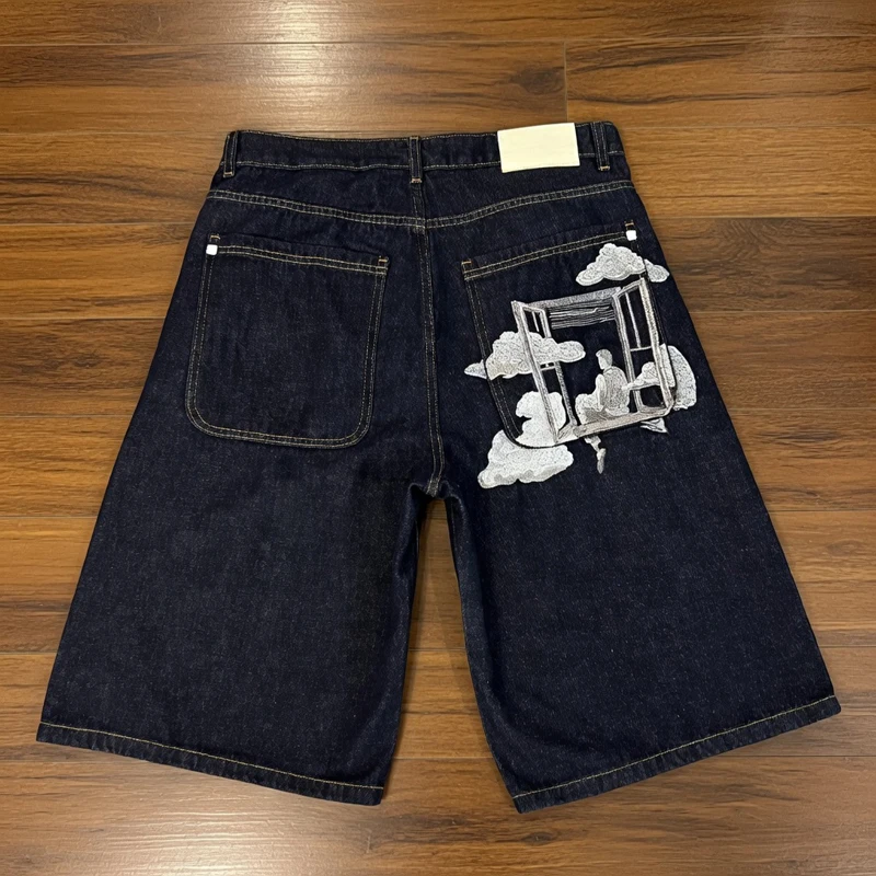 

Новые американские трендовые джинсовые шорты в стиле High Street с вышивкой и принтом Derchutze