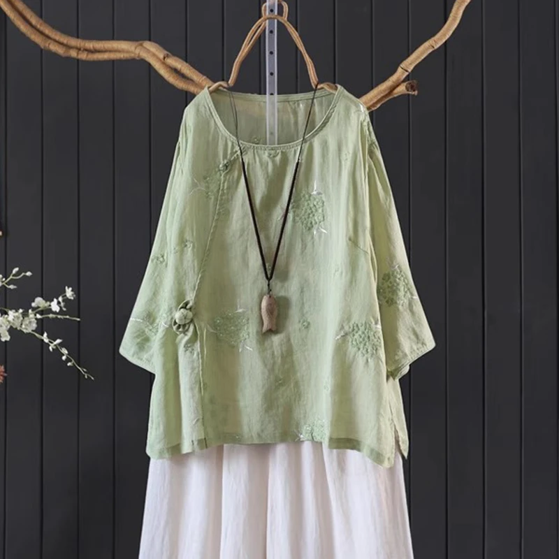 

100% Ramie Women Casual T-shirts New 2025 Summer Chinese Style Floral Embroidery Loose Comfortable Female Tops Tees M1728
